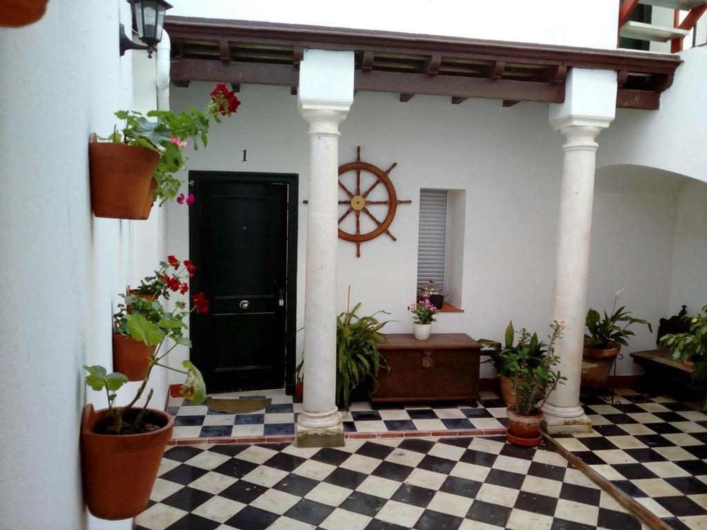 Apartamentos Porvera Jerez Jerez de la Frontera Extérieur photo